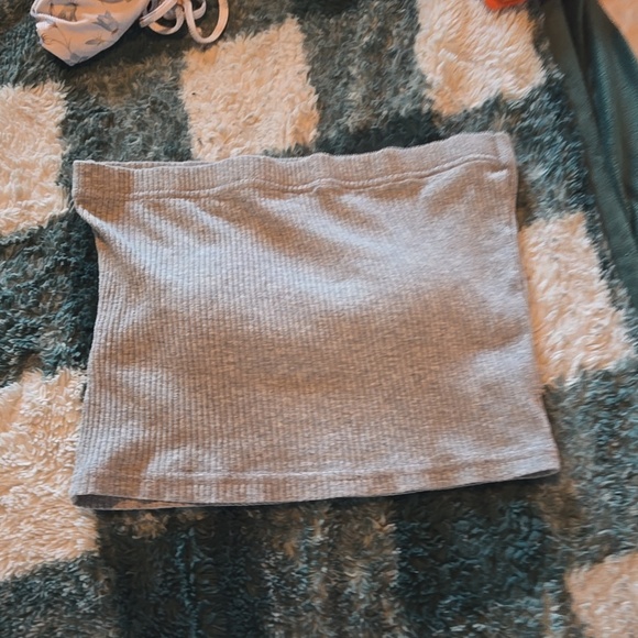 Stylenanda 3ce Korea grey tube top with built-in in bra cropped - Picture 7 of 10